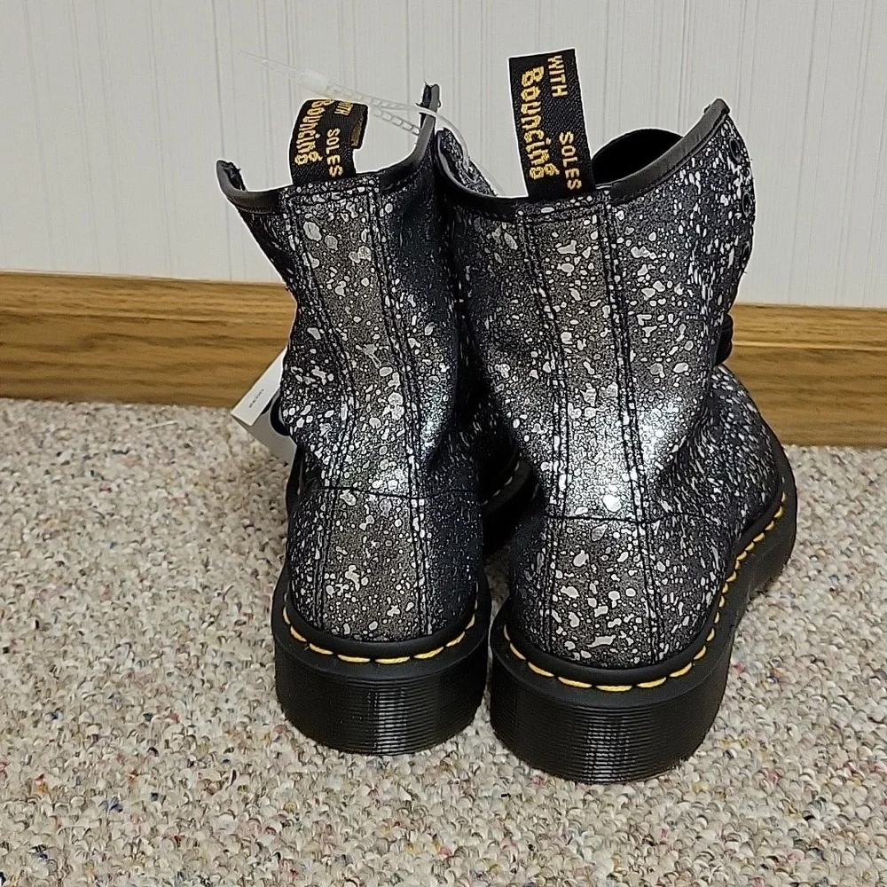 Dr. Martens Silver Glitter, women's Boots 6 air cushion sole grunge goth